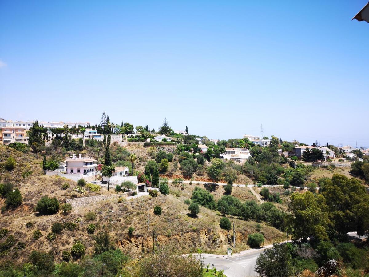 Apartamento Las Brisas Фуэнхирола Экстерьер фото