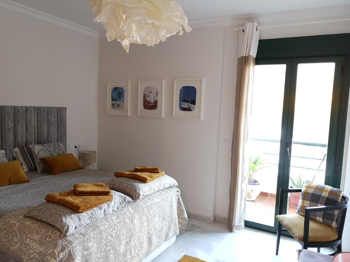 Apartamento Las Brisas Фуэнхирола Экстерьер фото
