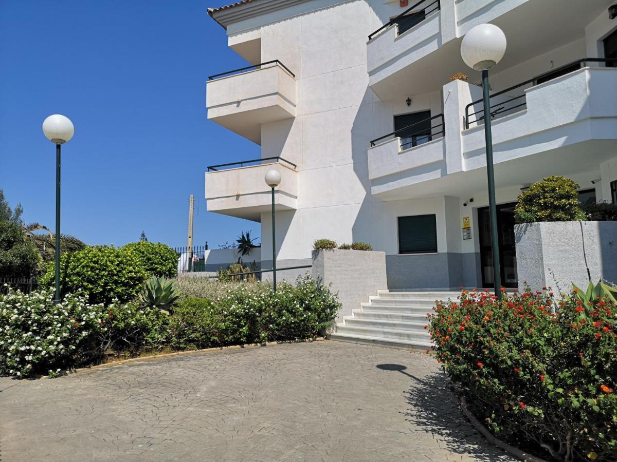 Apartamento Las Brisas Фуэнхирола Экстерьер фото
